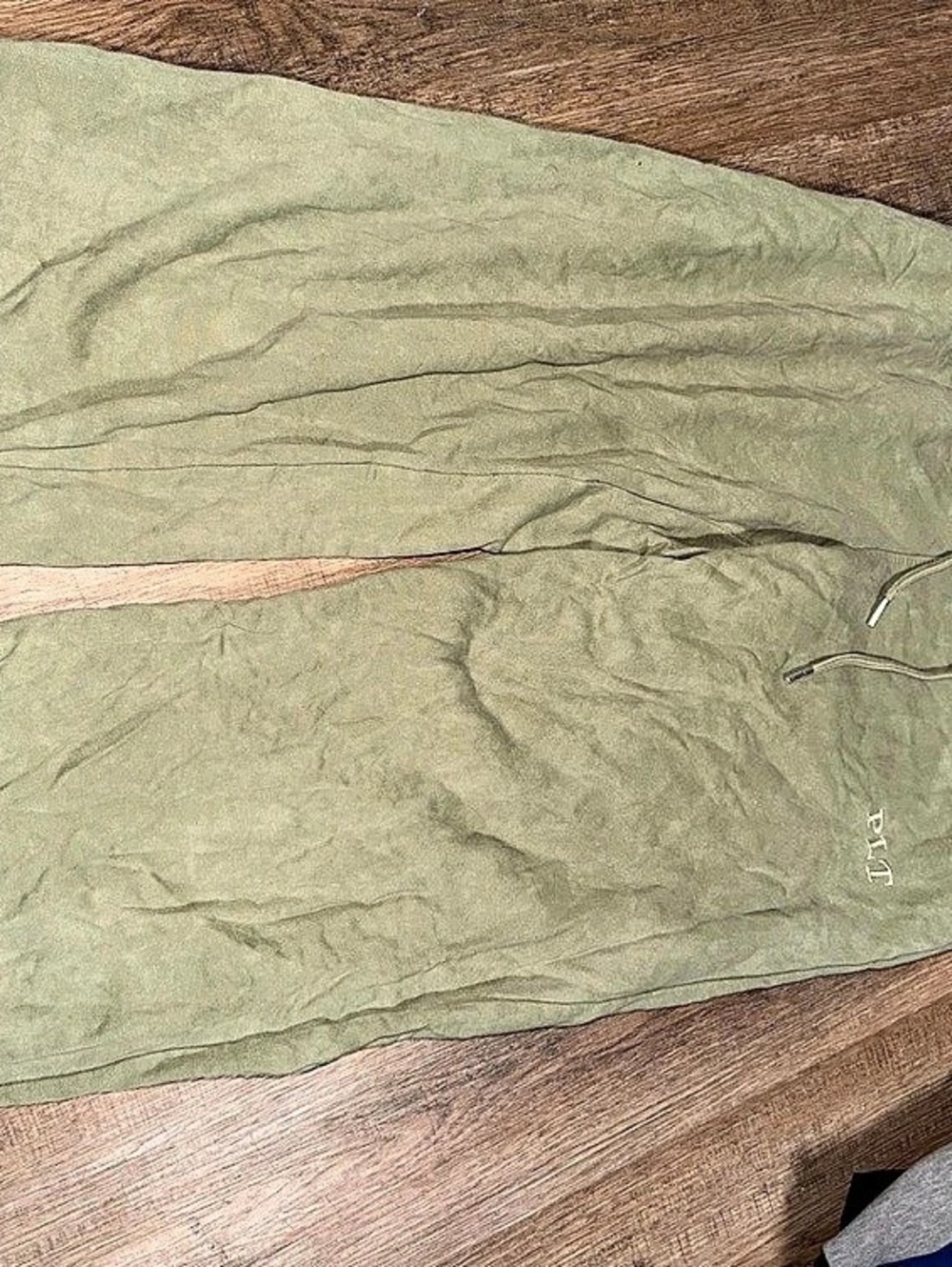PrettyLittleThing Jogger Pants in Green Size Small